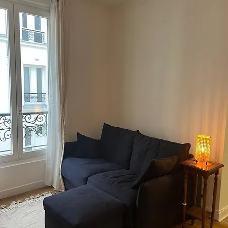 Apartament Modern & Bright Near Batignolles Paryż